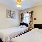 Waverley House Apartments