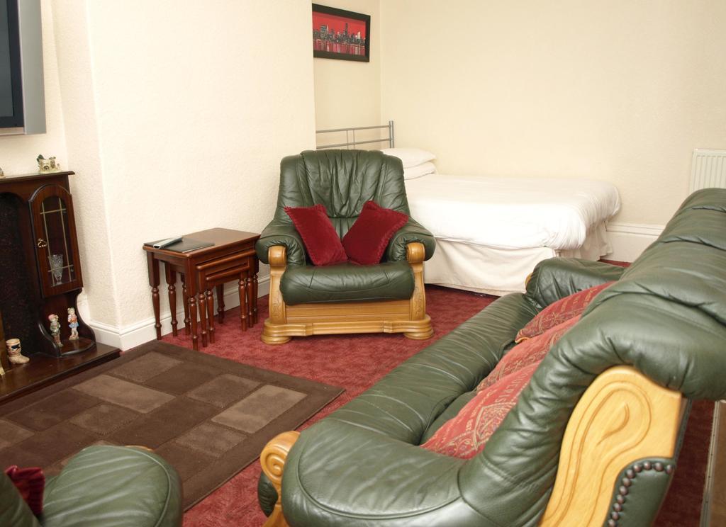 Waverley House Apartment *