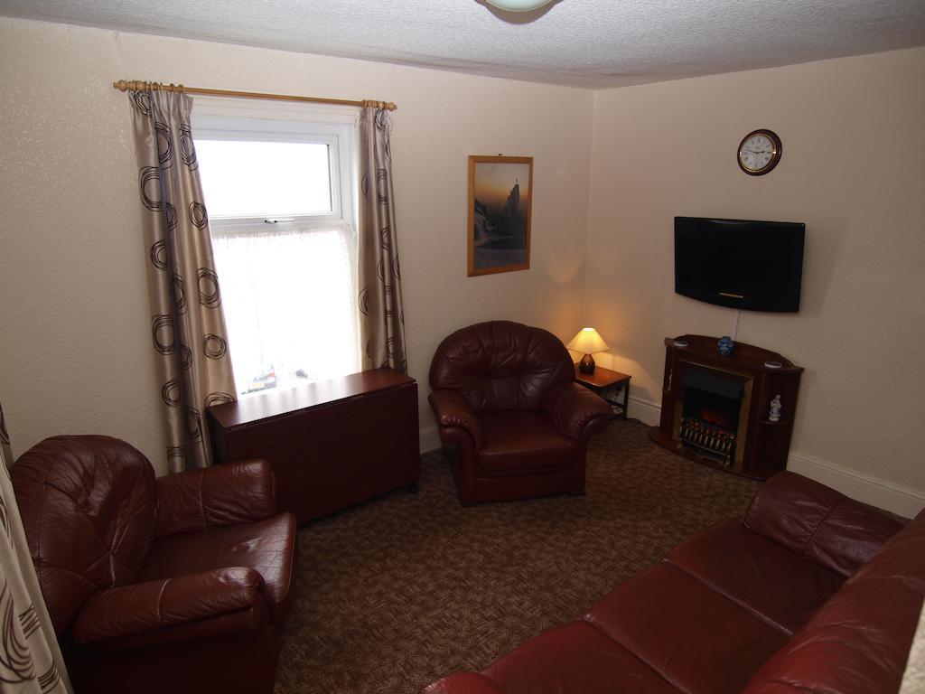 Waverley House *