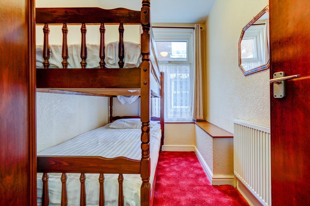 Waverley House Apartment *