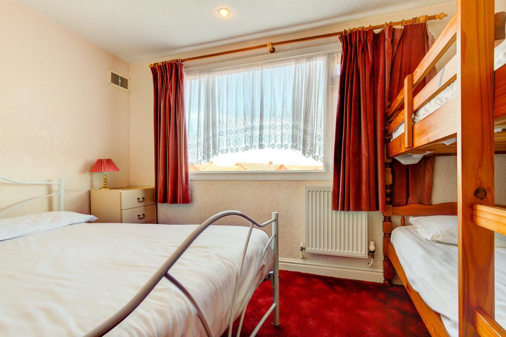 Waverley House Apartment
