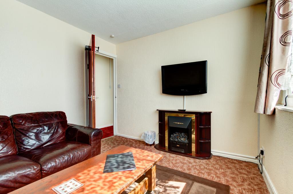 Waverley House Apartment