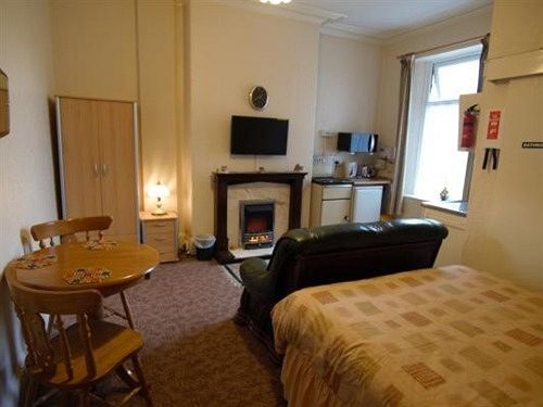 Waverley House Apartment Blackpool